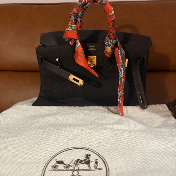 Birkin-Style Structured Tote Bag with Gold Hardware & Twilly Handle Wrap - Picture 3 of 6